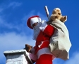 Kerstman bij schoorsteen